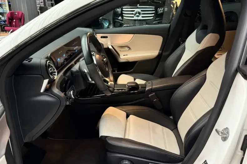 Mercedes-Benz CLA 220 din 2020 cu 79.000 km - oferta MER162487 - foto 16