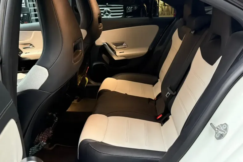 Mercedes-Benz CLA 220 din 2020 cu 79.000 km - oferta MER162487 - foto 19