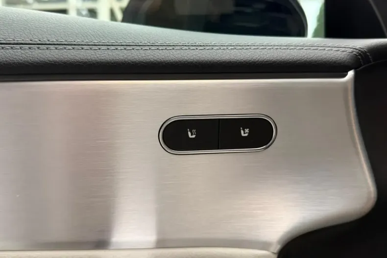 Mercedes-Benz CLA 220 din 2020 cu 79.000 km - oferta MER162487 - foto 30