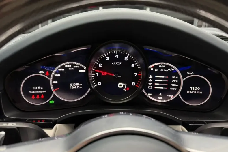 Porsche Cayenne din 2023 cu 55.920 km - oferta POR162491 - foto 11