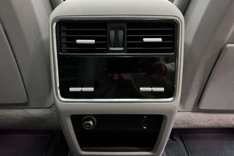 Porsche Cayenne din 2023 cu 55.920 km - oferta POR162491 - foto 22