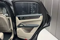 Porsche Cayenne din 2023 cu 55.920 km - oferta POR162491 - foto 25