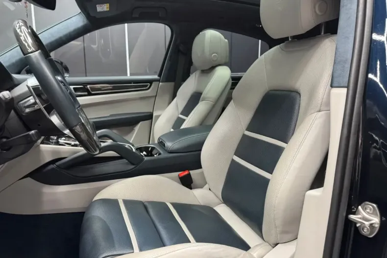 Porsche Cayenne din 2023 cu 55.920 km - oferta POR162491 - foto 39