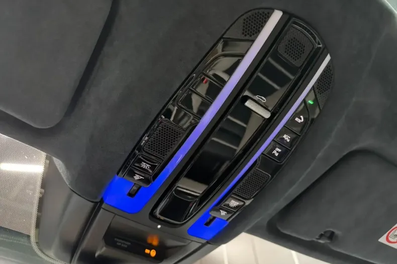 Porsche Cayenne din 2023 cu 55.920 km - oferta POR162491 - foto 42