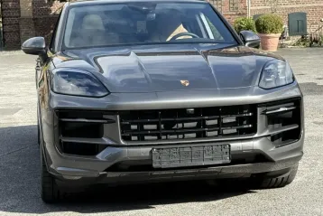 Porsche Cayenne din 2024 - oferta POR162493