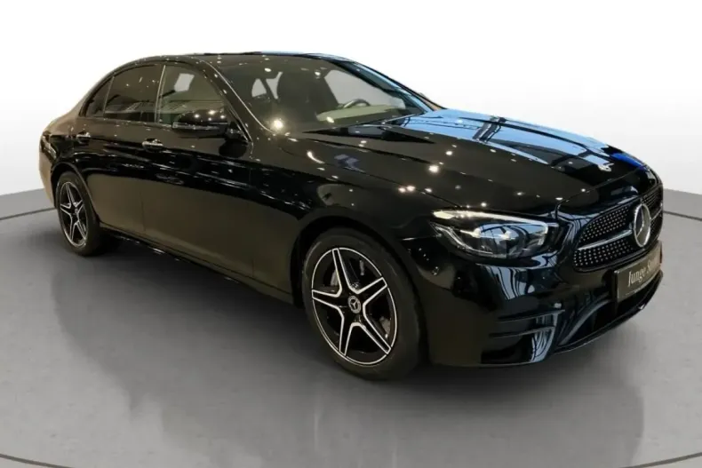 Mercedes-Benz E 450 din 2022 cu 64.276 km - oferta MER162495 - foto 1