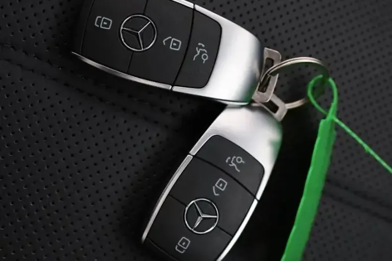 Mercedes-Benz GLE 350 din 2021 cu 39.926 km - oferta MER162496 - foto 37