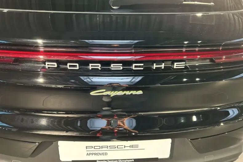 Porsche Cayenne din 2024 cu 27.750 km - oferta POR162497 - foto 24