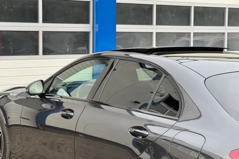 Mercedes-Benz C 300 din 2023 cu 45.500 km - oferta MER162498 - foto 12