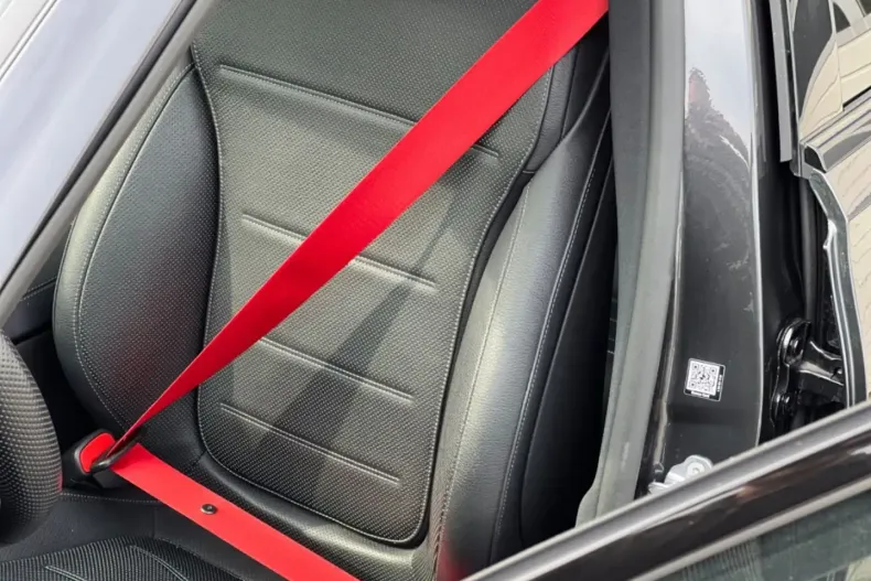 Mercedes-Benz C 300 din 2023 cu 45.500 km - oferta MER162498 - foto 19