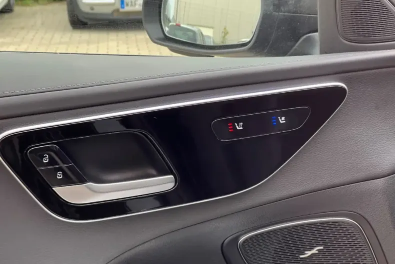 Mercedes-Benz C 300 din 2023 cu 45.500 km - oferta MER162498 - foto 21