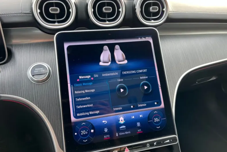 Mercedes-Benz C 300 din 2023 cu 45.500 km - oferta MER162498 - foto 34