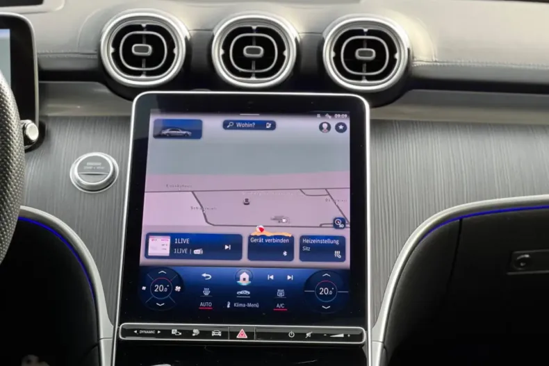 Mercedes-Benz C 300 din 2023 cu 45.500 km - oferta MER162498 - foto 42