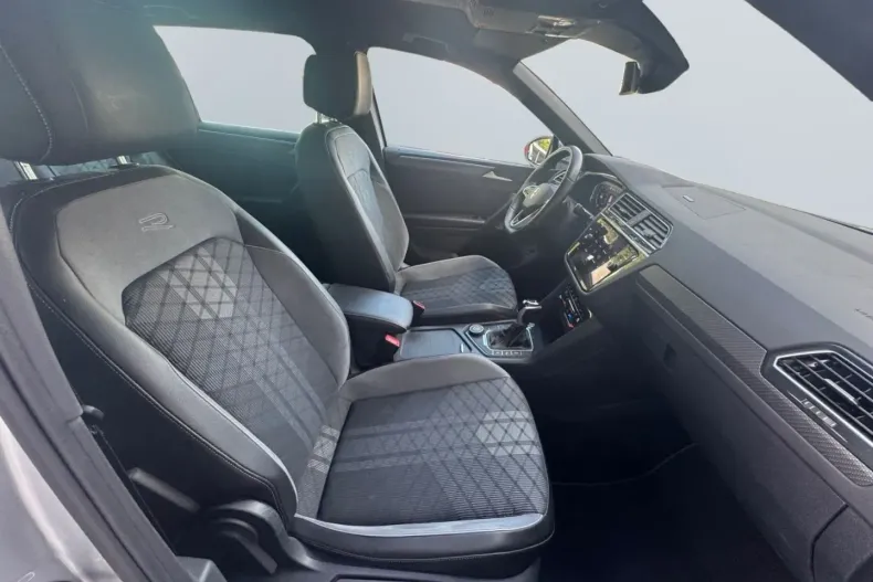 Volkswagen Tiguan din 2021 cu 54.111 km - oferta VOL162506 - foto 17