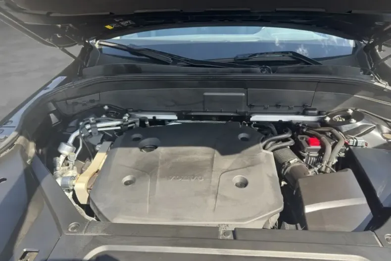 Volvo XC90 din 2024 cu 16.876 km - oferta VOL162507 - foto 15