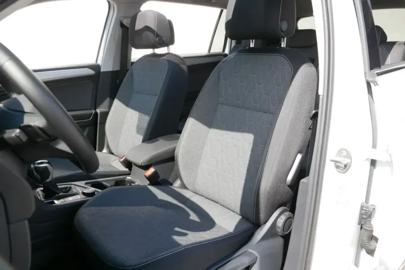 Volkswagen Tiguan Allspace din 2024 cu 20.246 km - oferta VOL162508 - foto 5