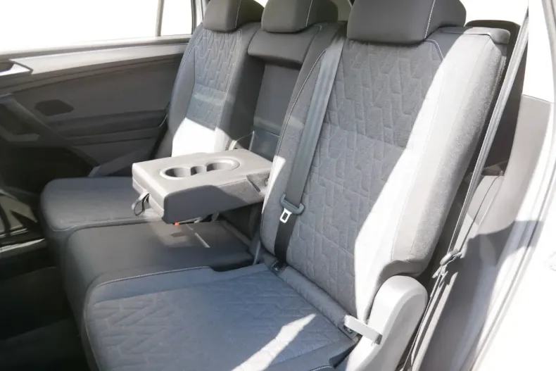 Volkswagen Tiguan Allspace din 2024 cu 20.246 km - oferta VOL162508 - foto 8