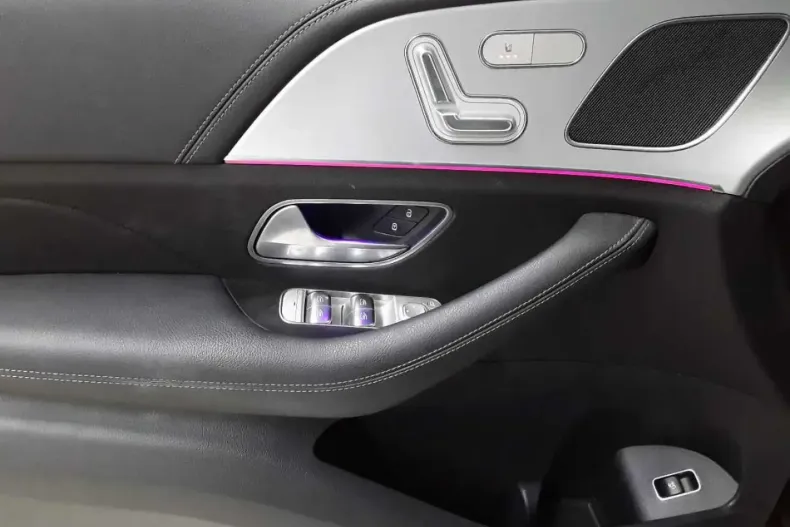 Mercedes-Benz GLE 350 din 2022 cu 66.832 km - oferta MER162510 - foto 4