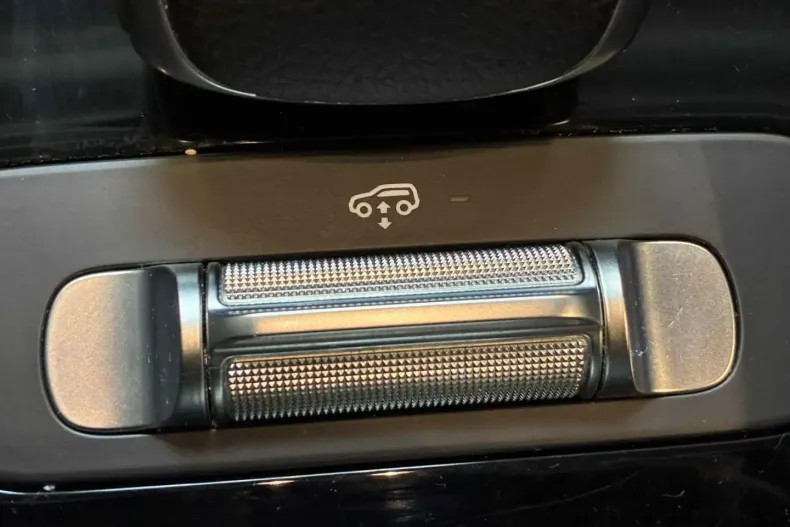 Mercedes-Benz GLE 350 din 2021 cu 99.900 km - oferta MER162512 - foto 9