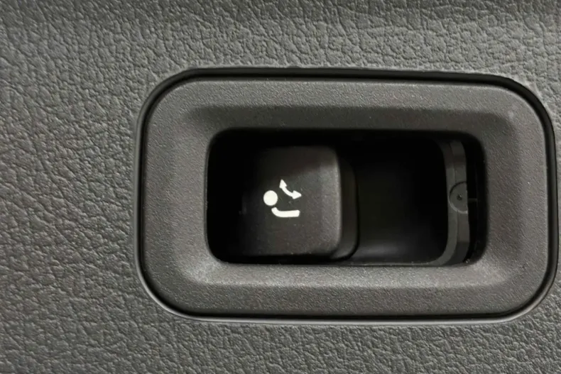 Mercedes-Benz GLE 350 din 2021 cu 99.900 km - oferta MER162512 - foto 15