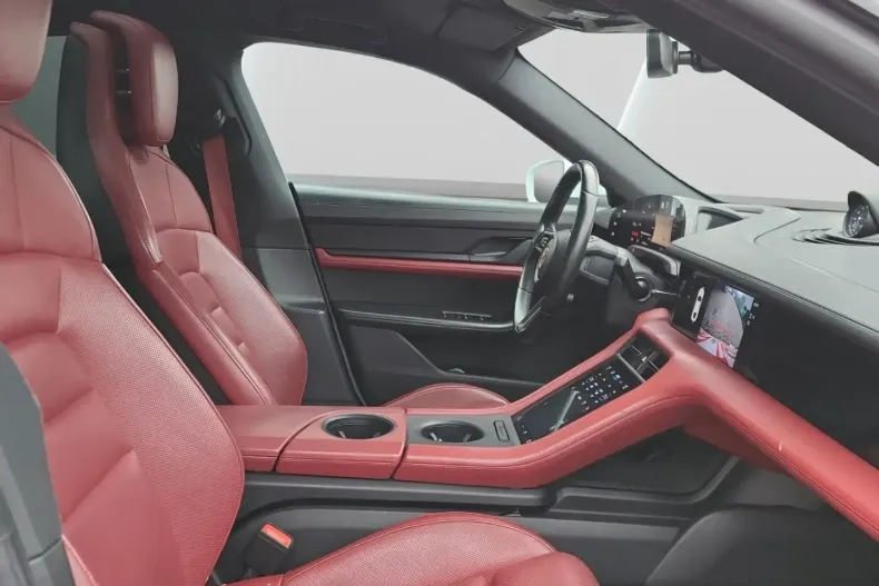 Porsche Taycan din 2022 cu 79.000 km - oferta POR162514 - foto 18