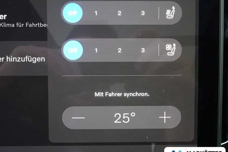 Volvo XC90 din 2025 cu 9.900 km - oferta VOL162521 - foto 15