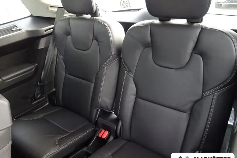 Volvo XC90 din 2025 cu 9.900 km - oferta VOL162521 - foto 22