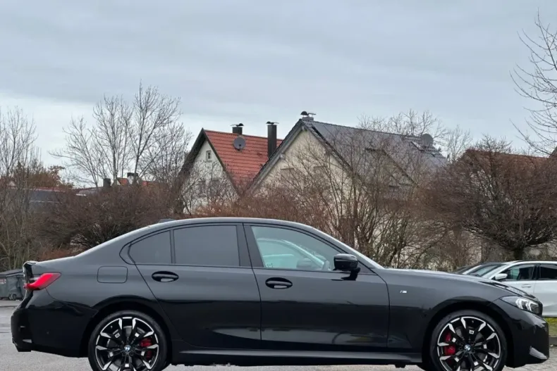 BMW 330 din 2025 cu 1.192 km - oferta BMW162522 - foto 4