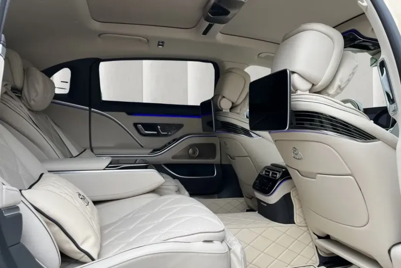 Mercedes-Benz S 580 din 2022 cu 1.500 km - oferta MER162523 - foto 4