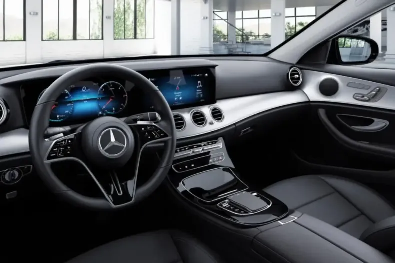 Mercedes-Benz E 220 din 2022 cu 44.925 km - oferta MER162525 - foto 7