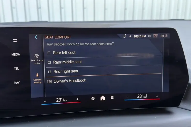 BMW 120 din 2025 cu 4.000 km - oferta BMW162528 - foto 35