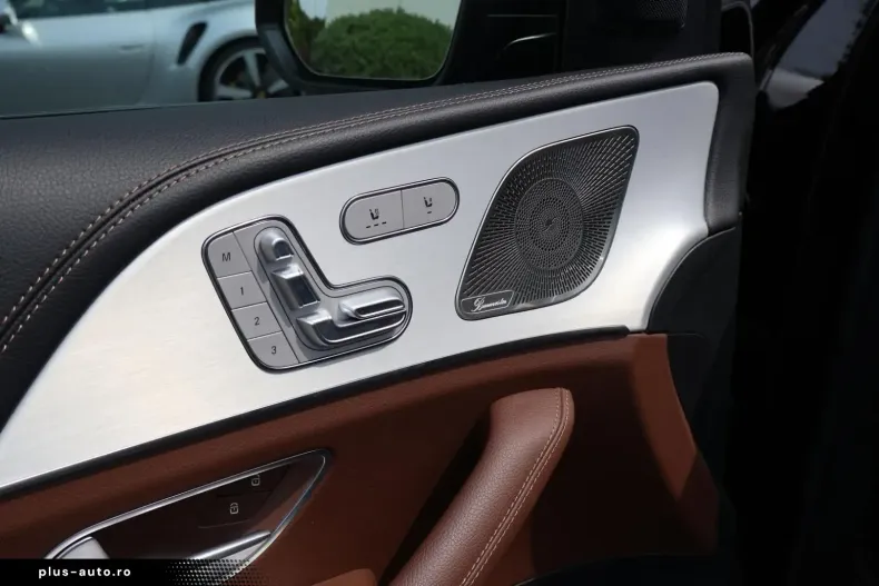 Mercedes-Benz GLE 300 din 2023 cu 19.800 km - oferta MER162529 - foto 13