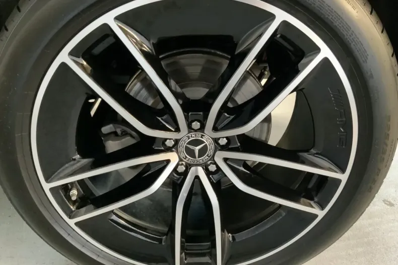 Mercedes-Benz GLE 450 din 2024 cu 7.144 km - oferta MER162530 - foto 7