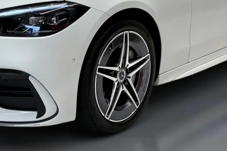 Mercedes-Benz C 180 din 2023 cu 29.687 km - oferta MER162533 - foto 5