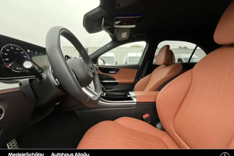 Mercedes-Benz C 300 din 2022 cu 13.900 km - oferta MER162535 - foto 11