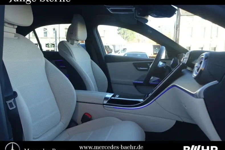 Mercedes-Benz C 300 din 2023 cu 14.250 km - oferta MER162536 - foto 4