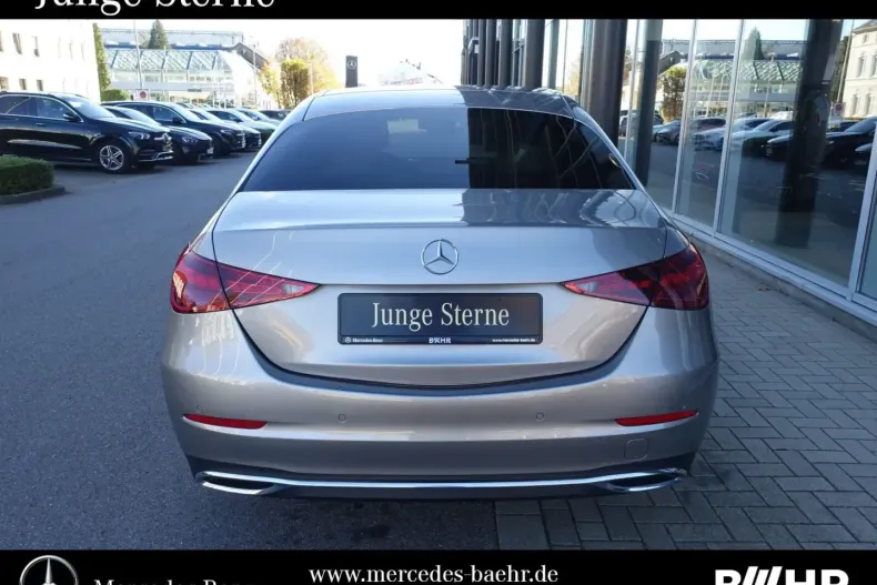 Mercedes-Benz C 300 din 2023 cu 14.250 km - oferta MER162536 - foto 8