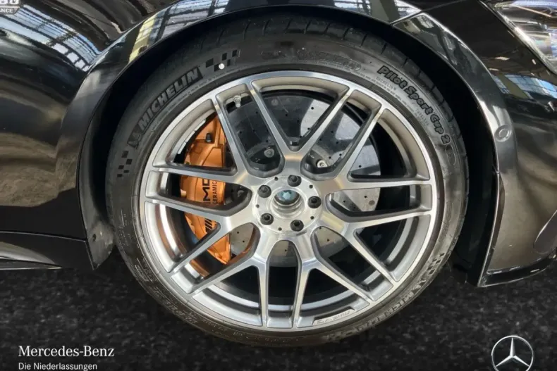 Mercedes-Benz AMG GT din 2024 cu 16.669 km - oferta MER162538 - foto 4