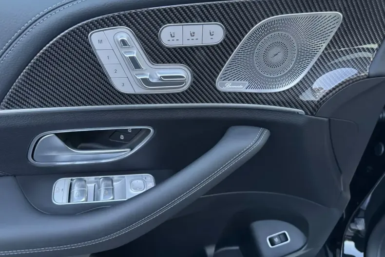 Mercedes-Benz GLE 350 din 2024 cu 9.900 km - oferta MER162543 - foto 7