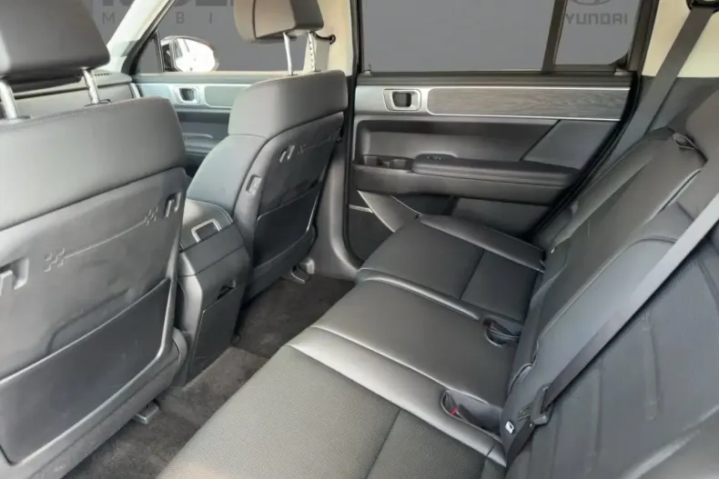 Hyundai SANTA FE din 2024 cu 14.053 km - oferta HYU162546 - foto 7