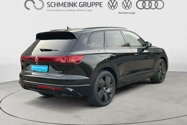Volkswagen Touareg din 2024 cu 17.799 km - oferta VOL162548 - foto 5