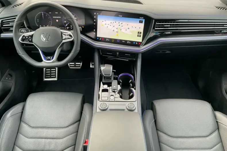 Volkswagen Touareg din 2024 cu 17.799 km - oferta VOL162548 - foto 10