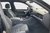 Volkswagen Touareg din 2024 cu 17.799 km - oferta VOL162548 - foto 15