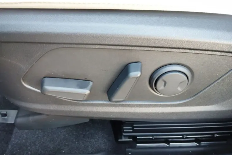 Hyundai TUCSON din 2024 cu 9.501 km - oferta HYU162551 - foto 24