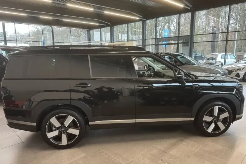 Hyundai SANTA FE din 2025 cu 15.870 km - oferta HYU162552 - foto 4