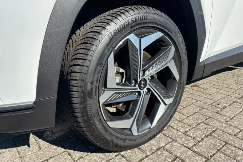 Hyundai TUCSON din 2024 cu 30.900 km - oferta HYU162555 - foto 5