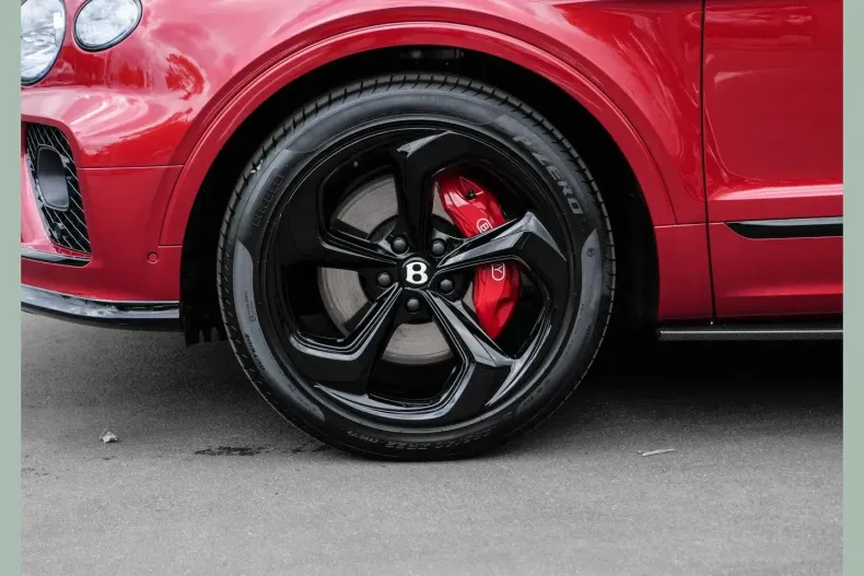 Bentley Bentayga din 2023 cu 2.550 km - oferta BEN162556 - foto 6