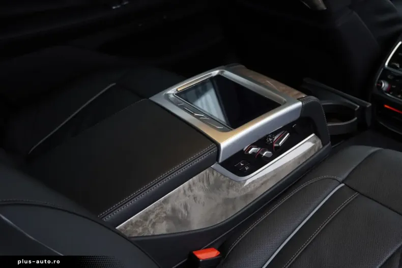 BMW 750 din 2020 cu 81.600 km - oferta BMW162559 - foto 17