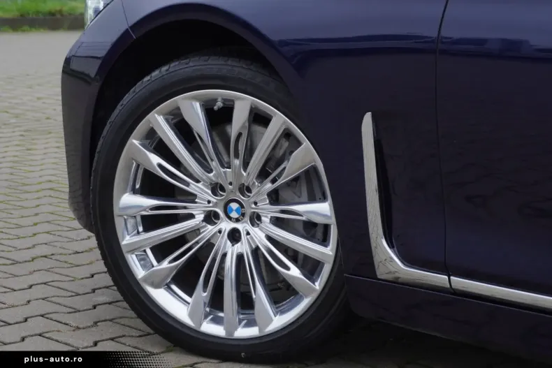 BMW 750 din 2020 cu 81.600 km - oferta BMW162559 - foto 30