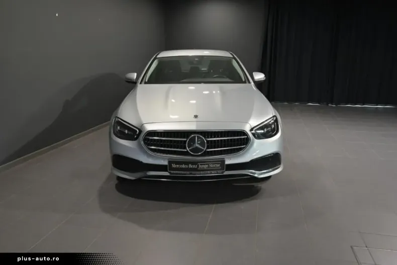 Mercedes-Benz E 220 din 2022 cu 59.250 km - oferta MER162564 - foto 10